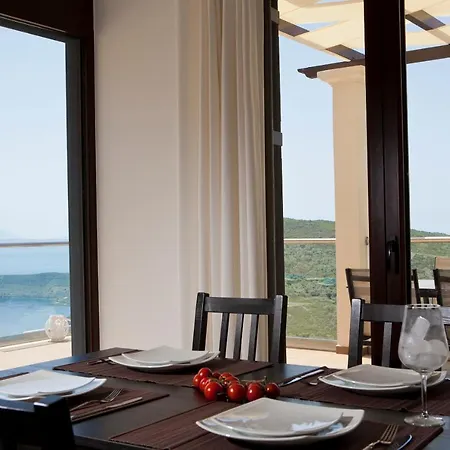Heavenly Heights Villas Evgiros Exterior photo